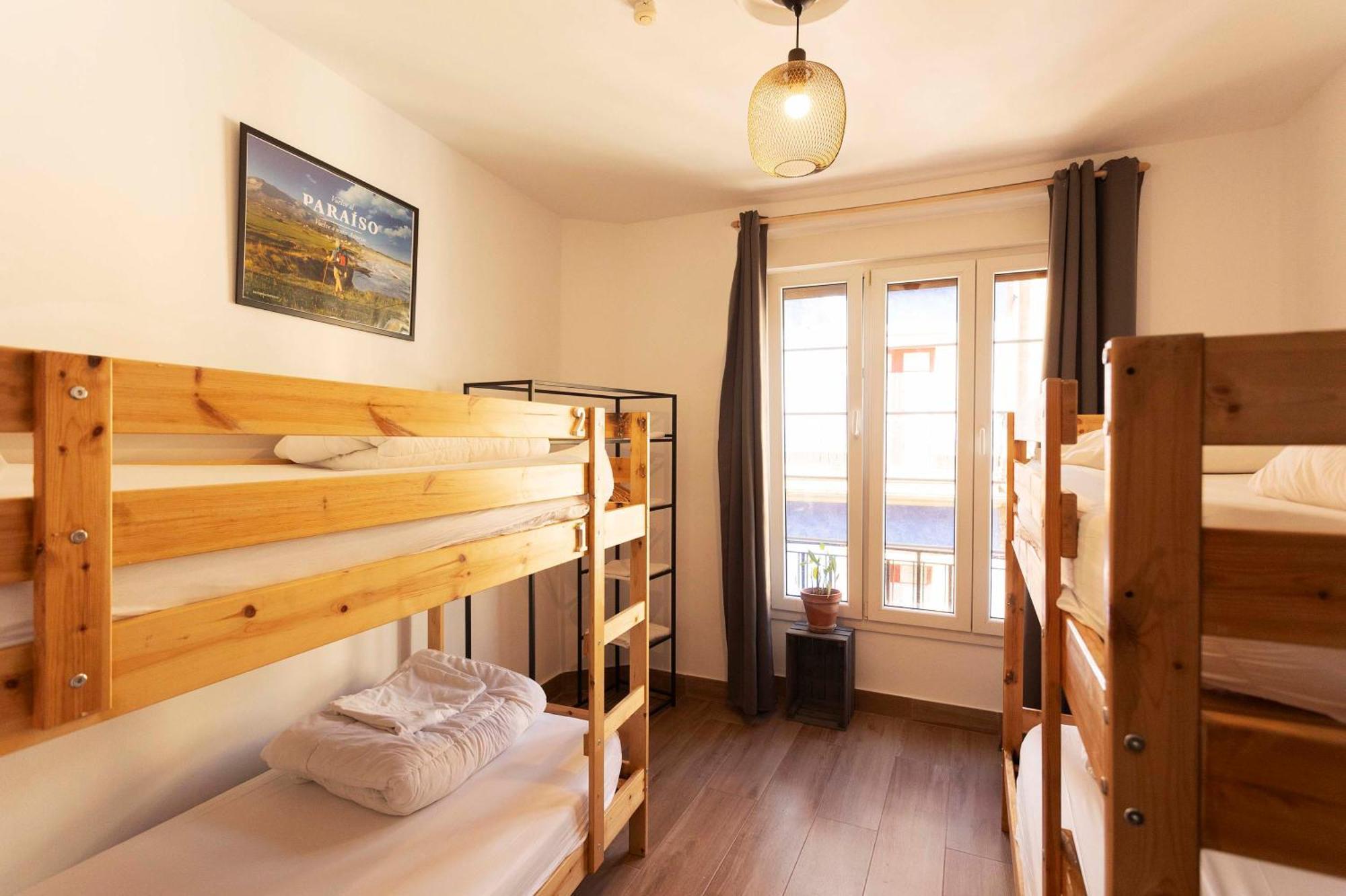 Green Hostel Oviedo Eksteriør billede