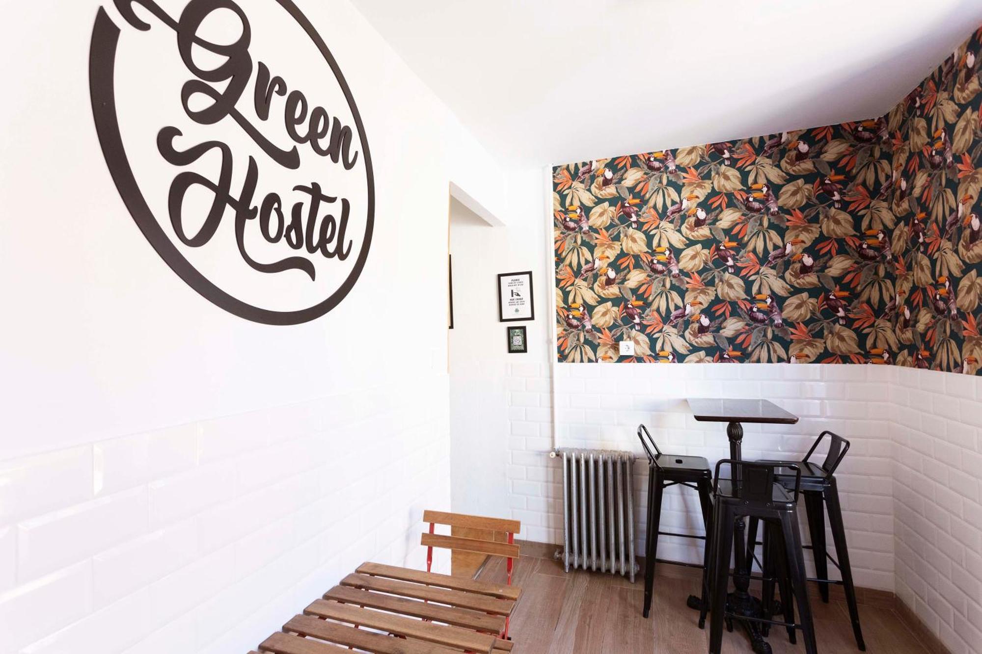 Green Hostel Oviedo Eksteriør billede